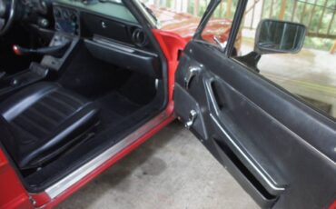 Alfa-romeo-graduate-1986-red-5
