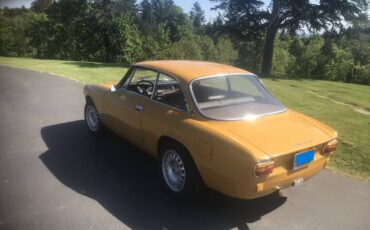 Alfa-romeo-gtv-1967-4