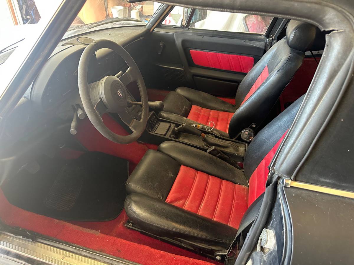 Alfa-romeo-quadrifoglio-1990-black-2