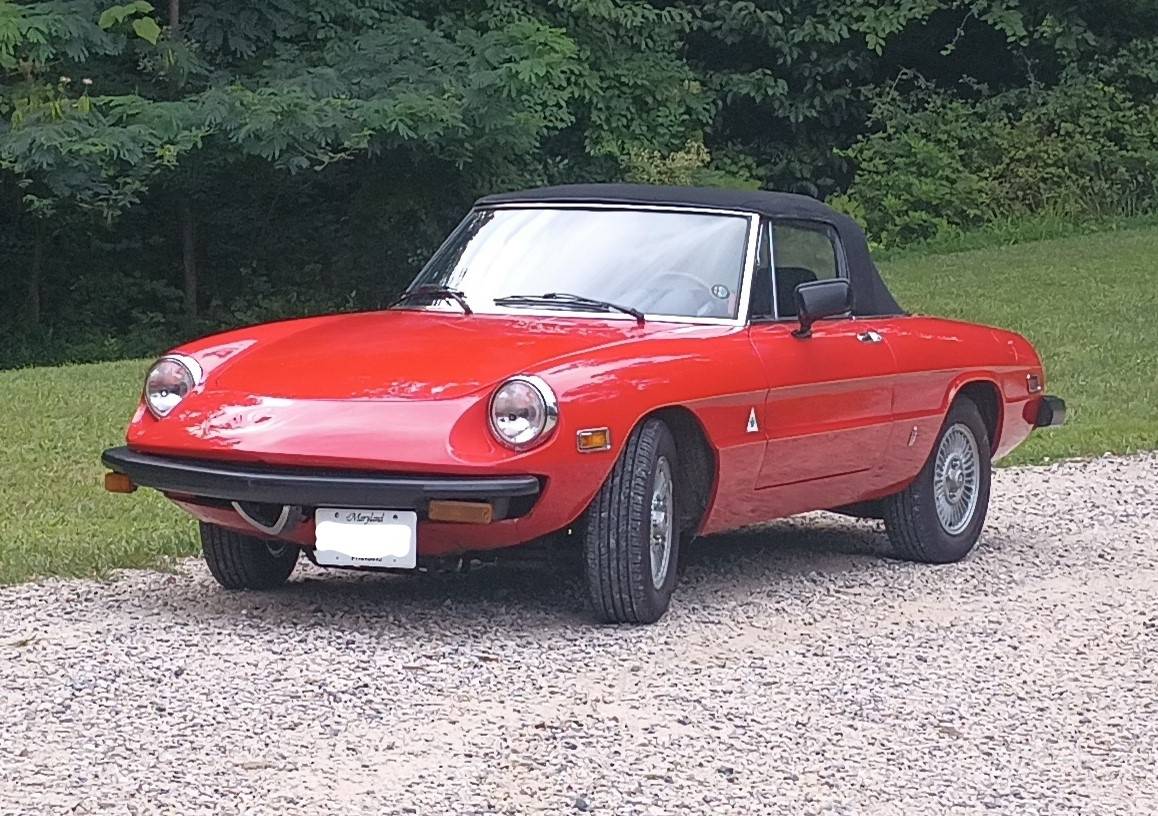 Alfa-romeo-spider-1977-red-10