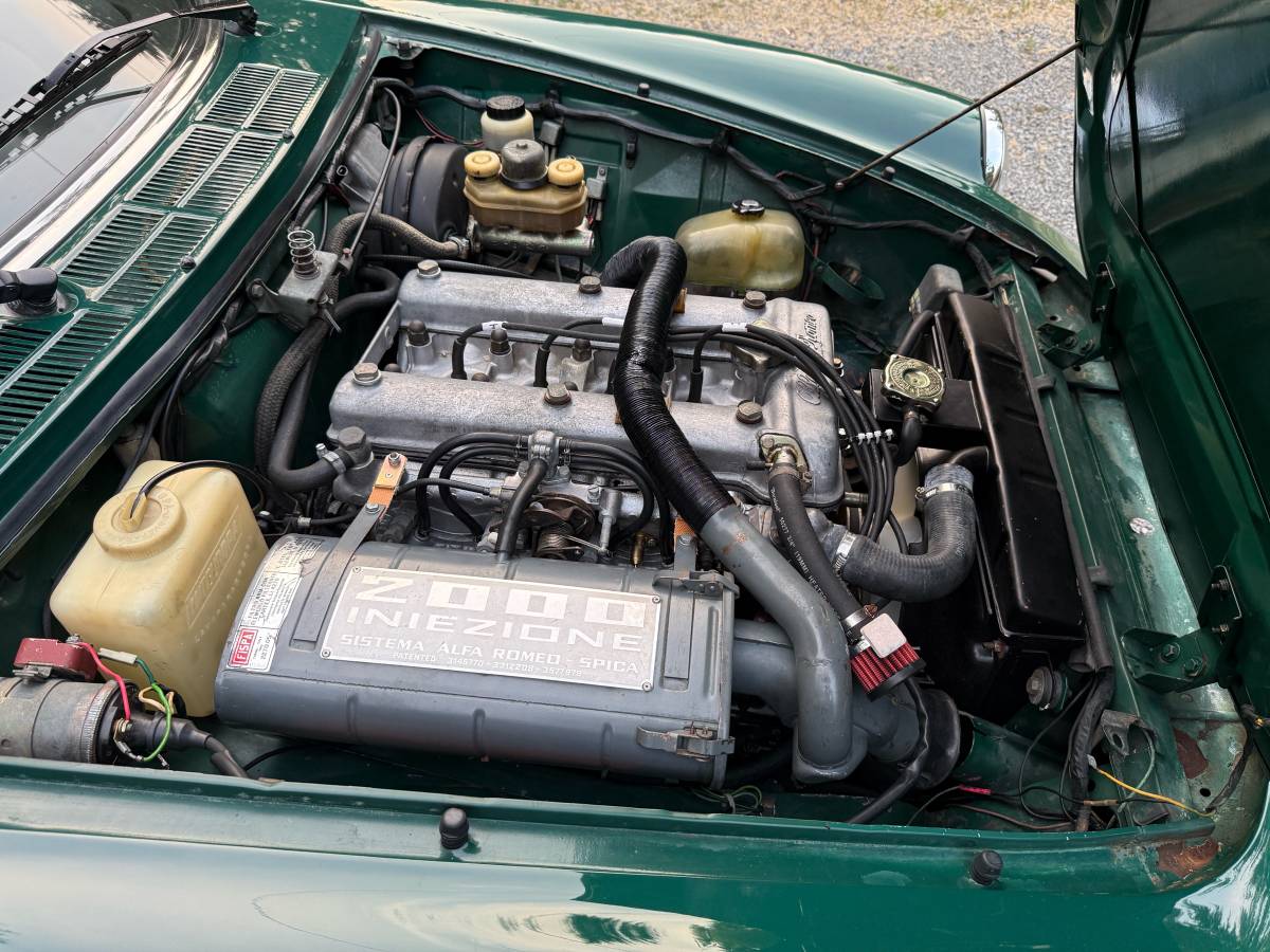 Alfa-romeo-spider-1979-green-1