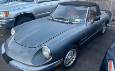 Alfa-romeo-spider-1986-blue-2
