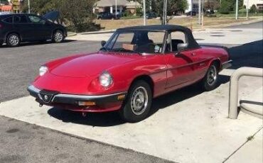 Alfa-romeo-spider-1986-red