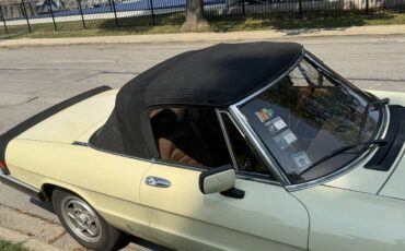 Alfa-romeo-spider-1986-yellow-6