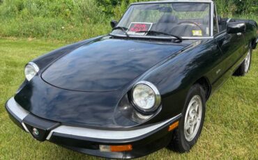 Alfa-romeo-spider-1989-black-6