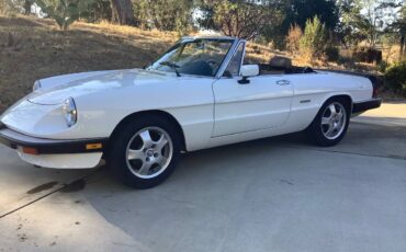 Alfa-romeo-spider-1990-white-6