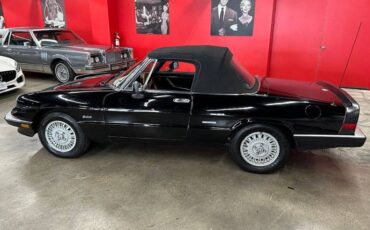 Alfa-romeo-spider-graduate-1987-black-9