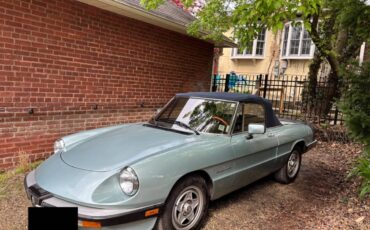 Alfa-romeo-spider-veloce-1984-blue-7