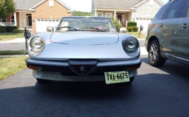 Alfa-romeo-spider-veloce-1984-silver-2