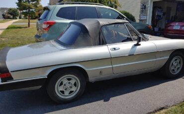 Alfa-romeo-spider-veloce-1984-silver