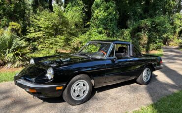 Alfa-romeo-spider-veloce-1986-black-16