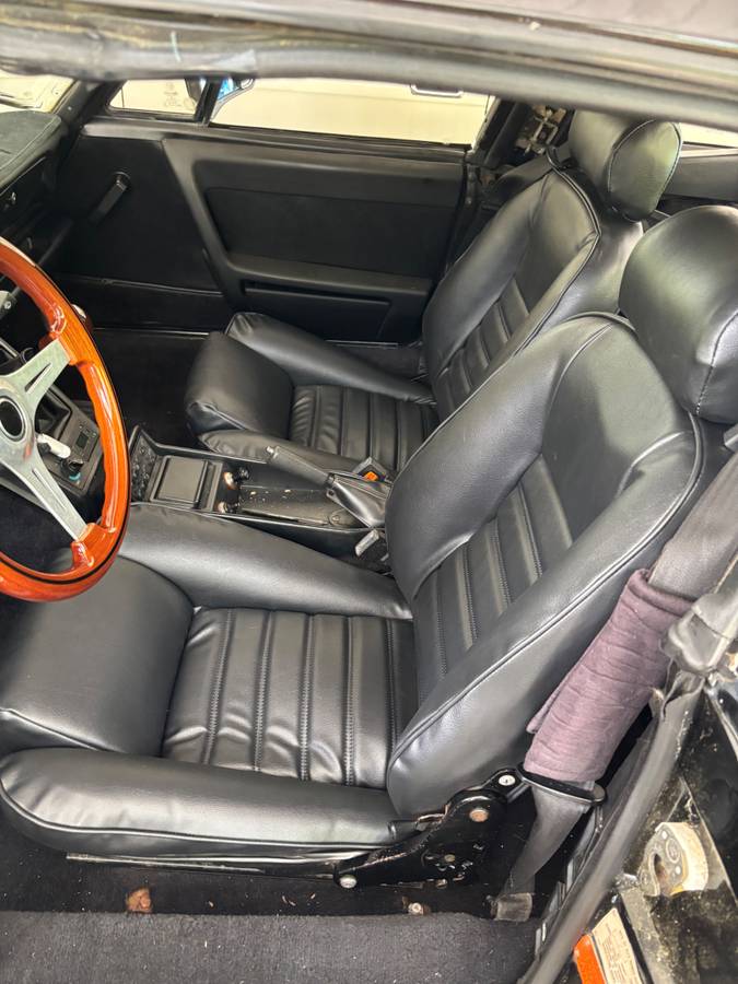 Alfa-romeo-spider-veloce-1986-black-17