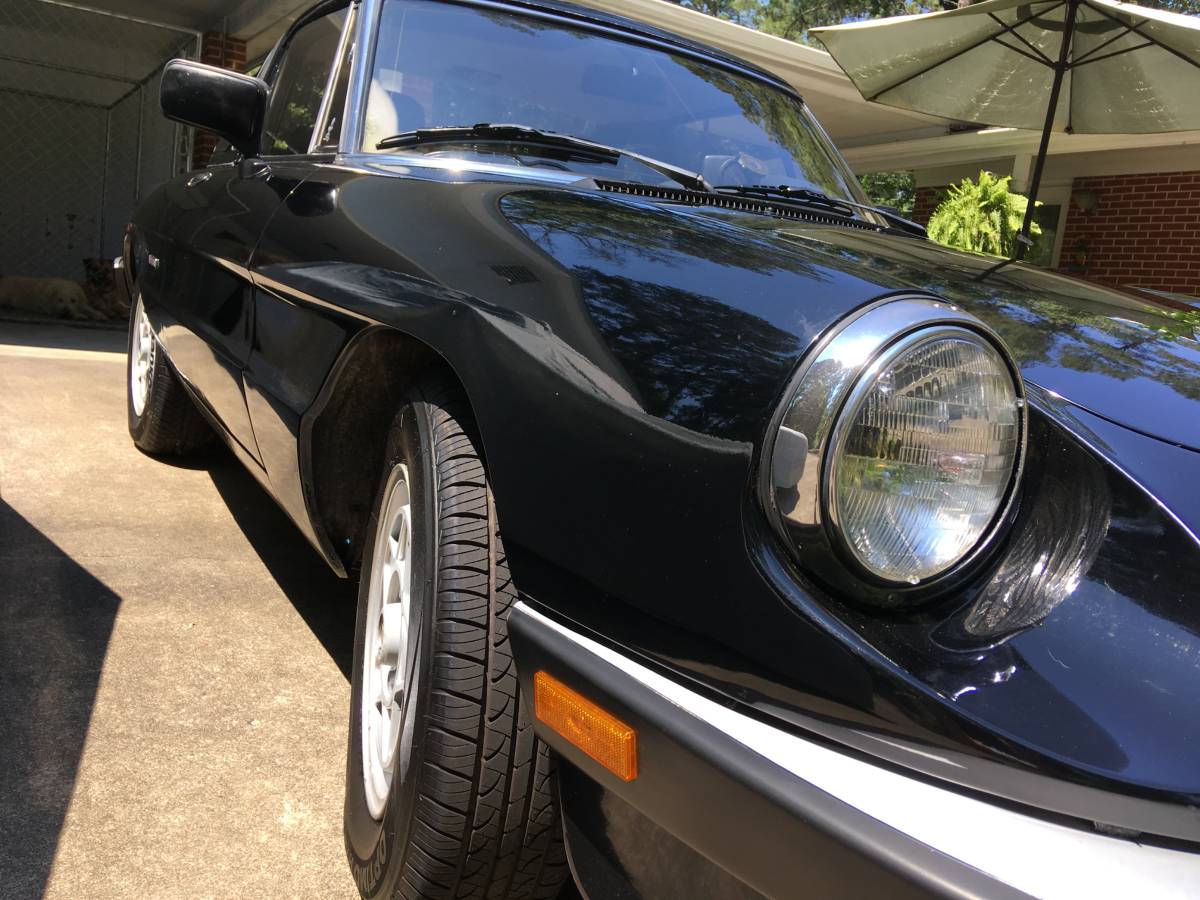 Alfa-romeo-spider-veloce-1986-black-4