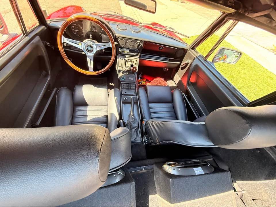 Alfa-romeo-spider-veloce-1986-red-1