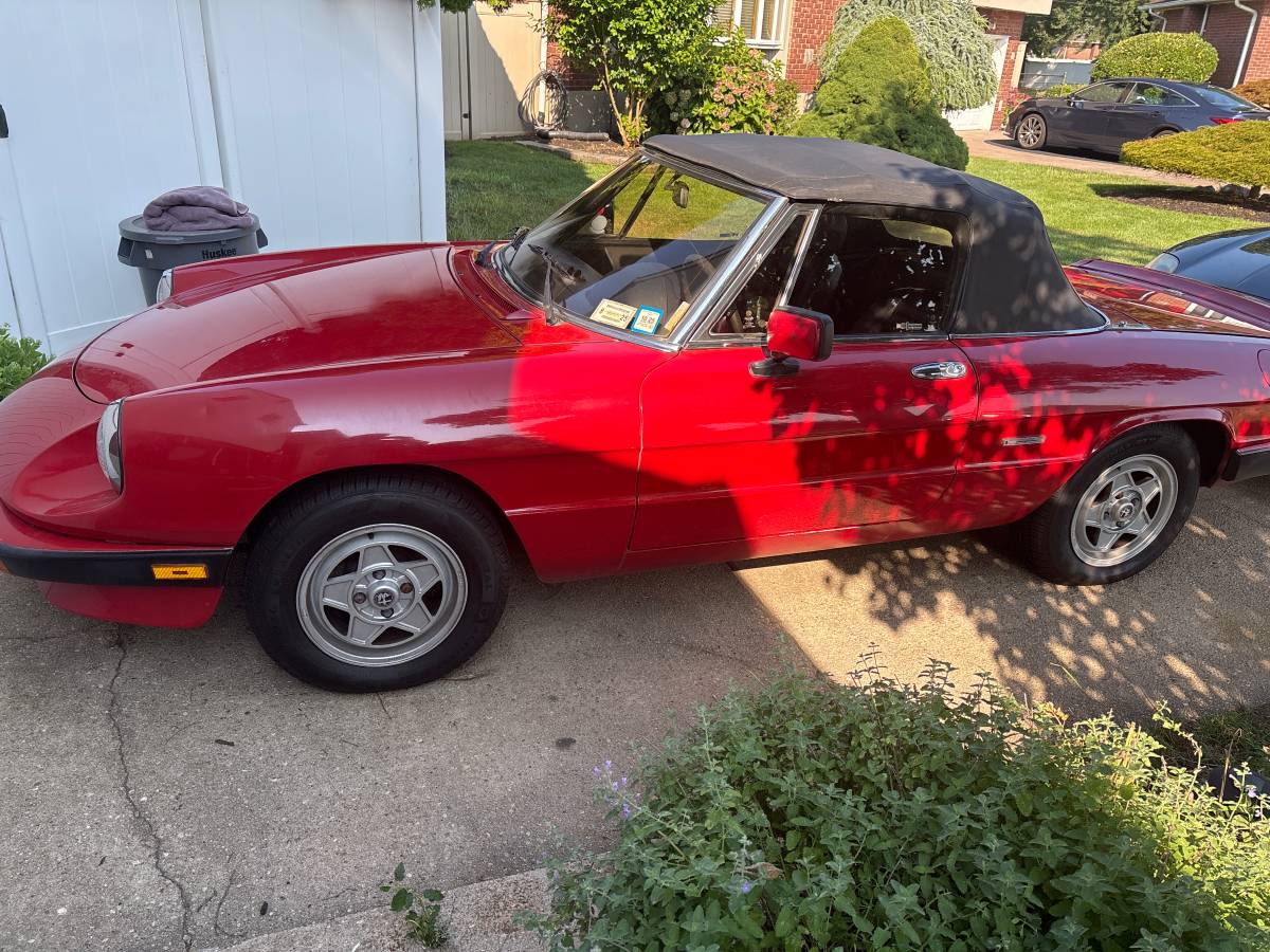 Alfa-romeo-spider-veloce-1986-red-8
