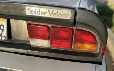 Alfa-romeo-spider-veloce-1990-white-3
