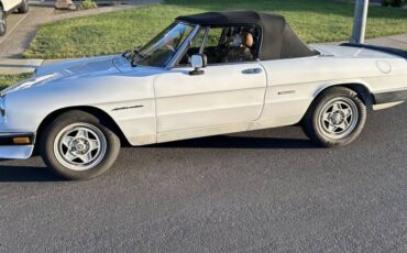 Alfa-romeo-spider-veloce-1990-white-6
