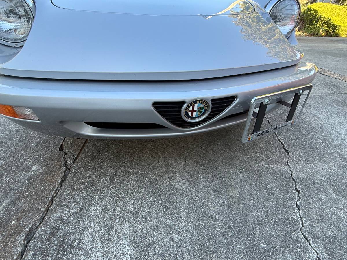 Alfa-romeo-spider-veloce-1991-silver-15