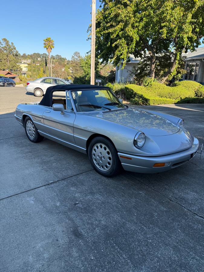 Alfa-romeo-spider-veloce-1991-silver-2