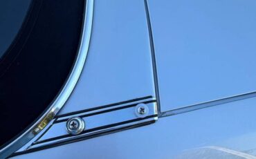 Alfa-romeo-spider-veloce-1991-silver-21