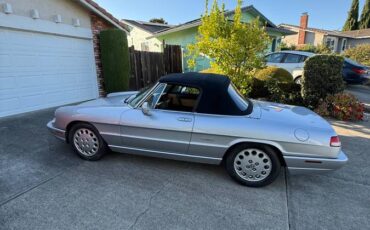 Alfa-romeo-spider-veloce-1991-silver-3