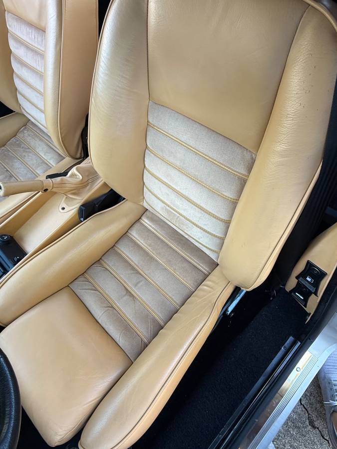 Alfa-romeo-spider-veloce-1991-silver-4