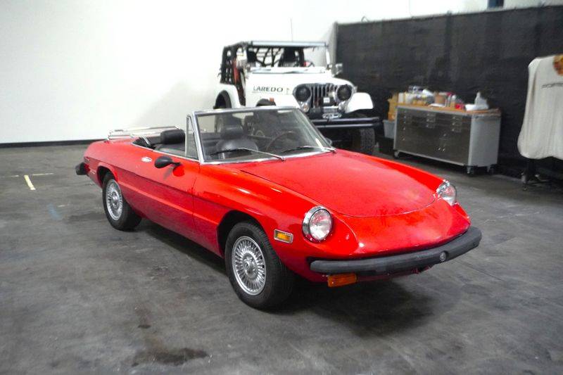 Alfa-romeo-spider-veloce-project-1976-red-1