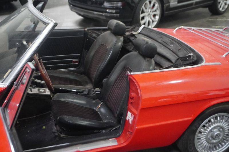Alfa-romeo-spider-veloce-project-1976-red-11