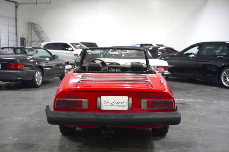 Alfa-romeo-spider-veloce-project-1976-red-4