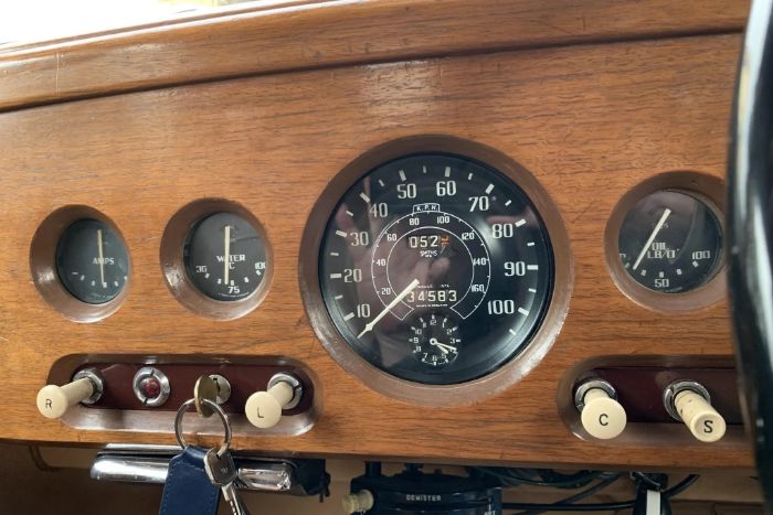 Alvis-Other-1952-BurgundyBlack-Brown-41