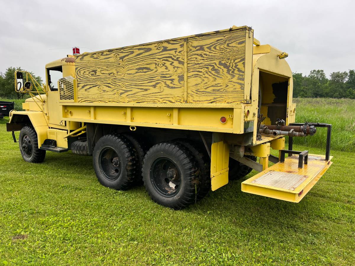 Am-general-diesel-1979-yellow-6