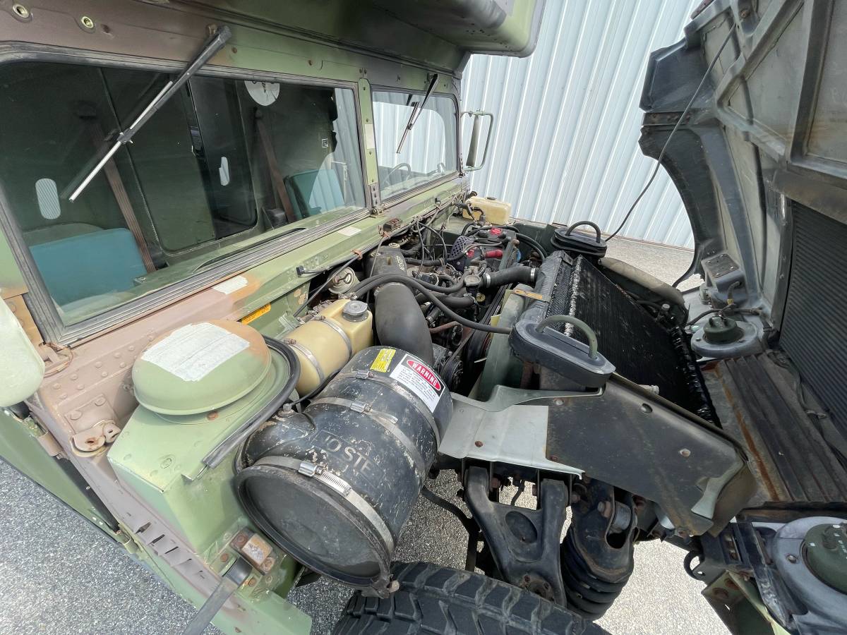Am-general-humvee-diesel-1989-11
