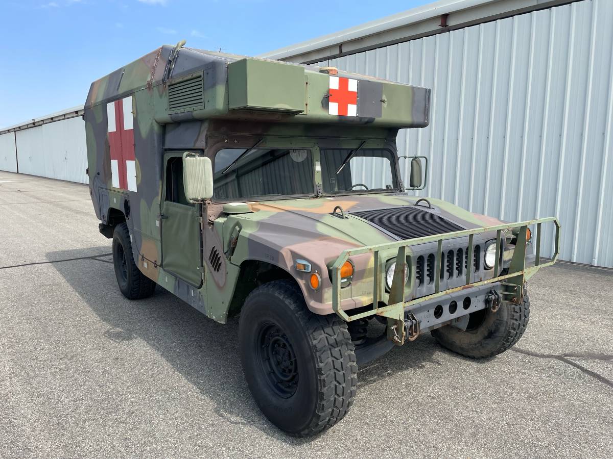 Am-general-humvee-diesel-1989-2