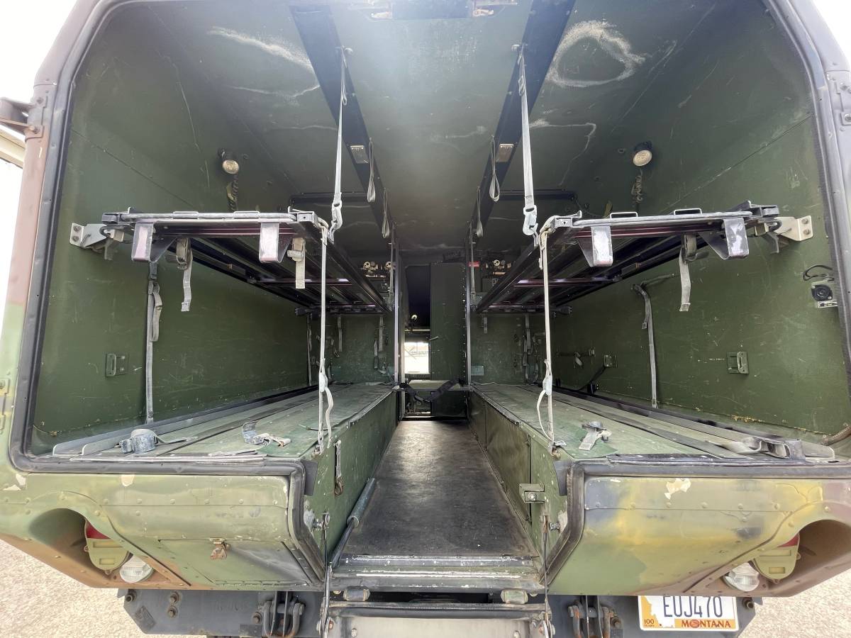 Am-general-humvee-diesel-1989-8