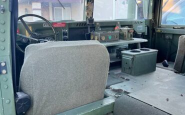 Am-general-humvee-diesel-1992-10