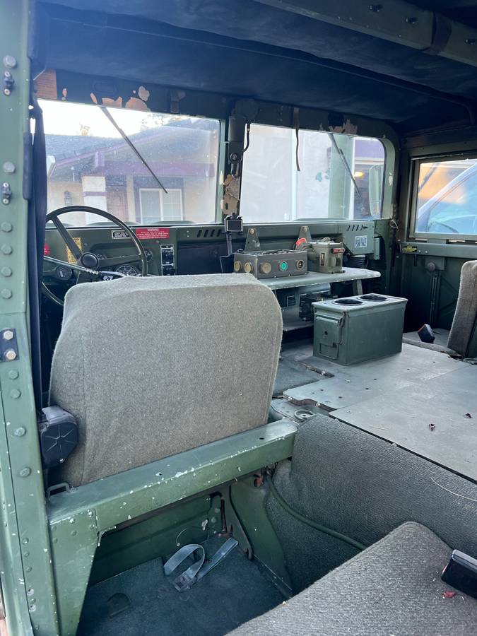 Am-general-humvee-diesel-1992-10