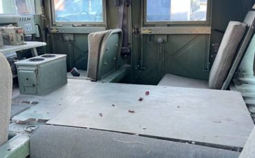 Am-general-humvee-diesel-1992-11