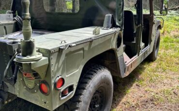Am-general-humvee-diesel-1994-custom-8