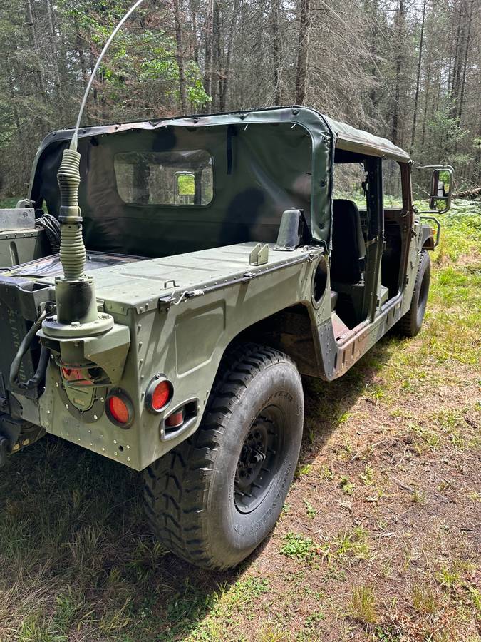Am-general-humvee-diesel-1994-custom-8
