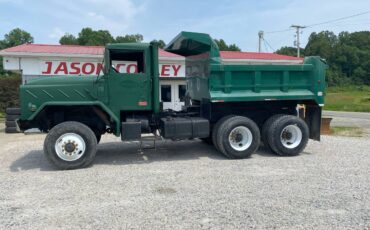 Am-general-m923-diesel-1982-green