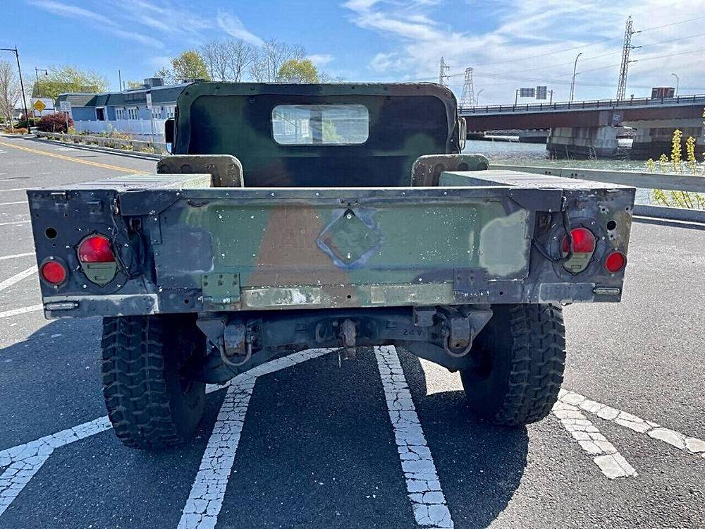 Am-general-m998-diesel-1986-green-15