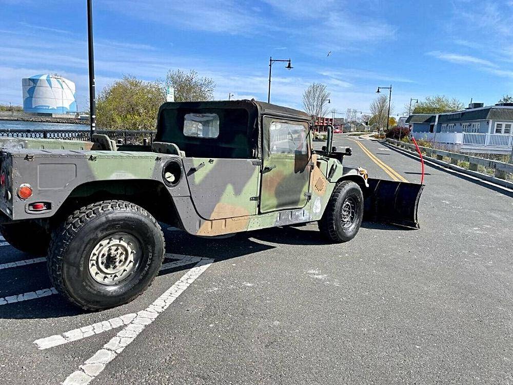 Am-general-m998-diesel-1986-green-19