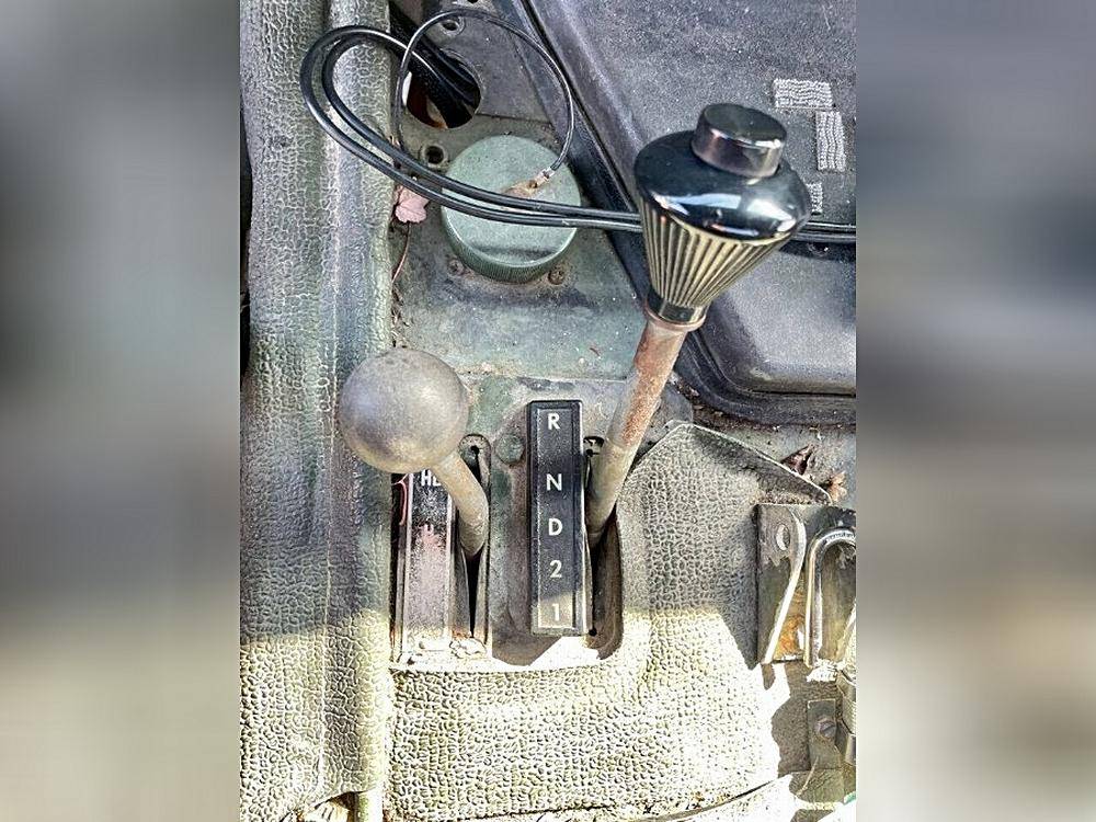 Am-general-m998-diesel-1986-green-9