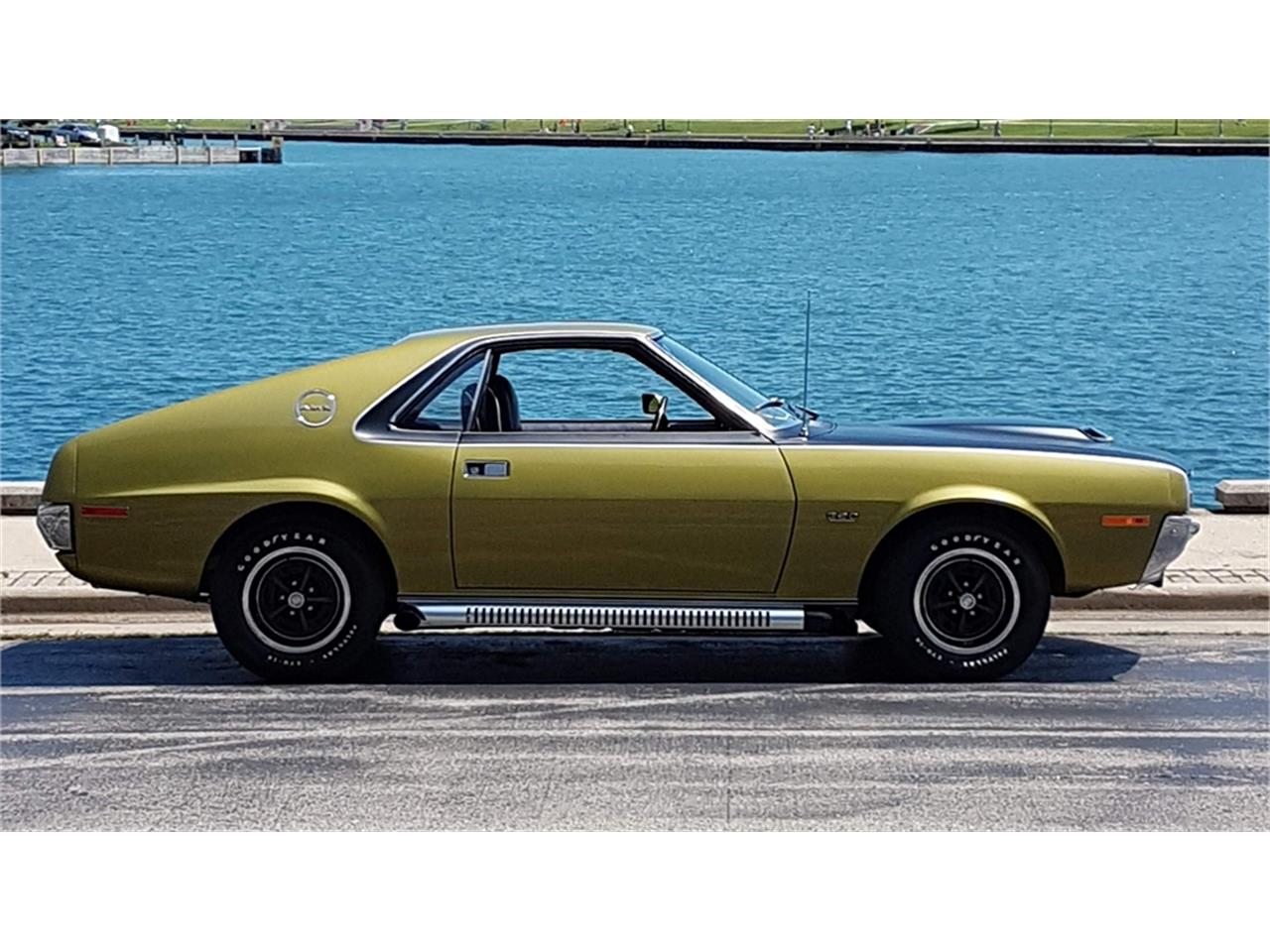 Amc-Amx-1970-Golden-Lime-Metalic-Black-Ventilair-3