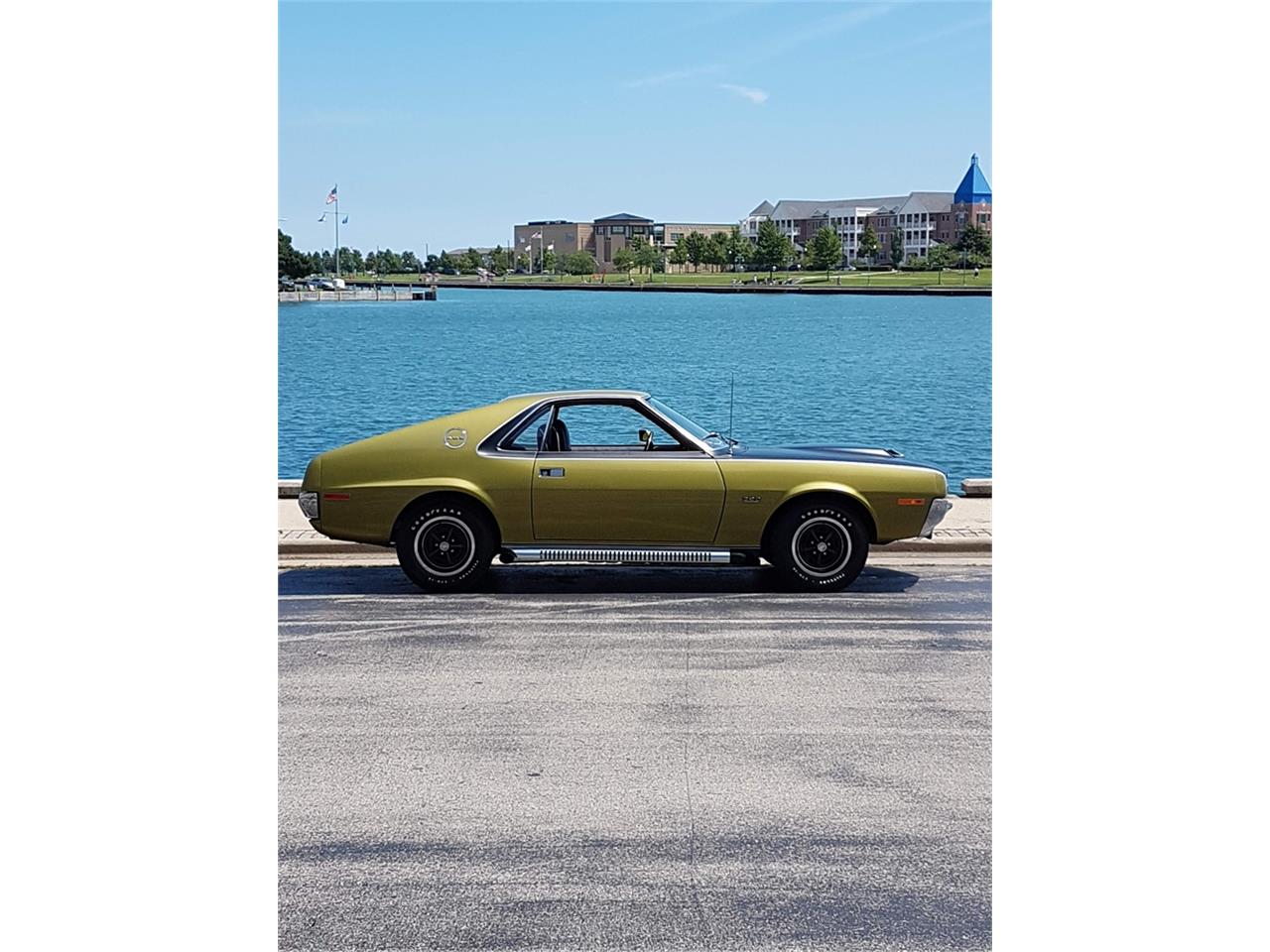 Amc-Amx-1970-Golden-Lime-Metalic-Black-Ventilair-4