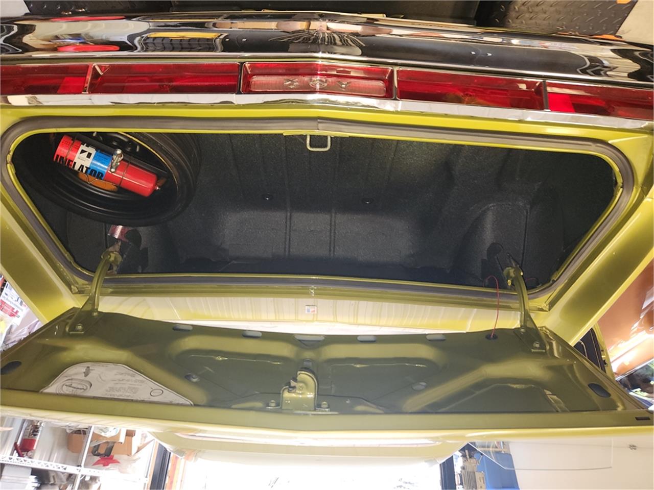 Amc-Amx-1970-Golden-Lime-Metalic-Black-Ventilair-41