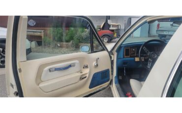 Amc-Pacer-1976-Alpine-White-Royal-Blue-4