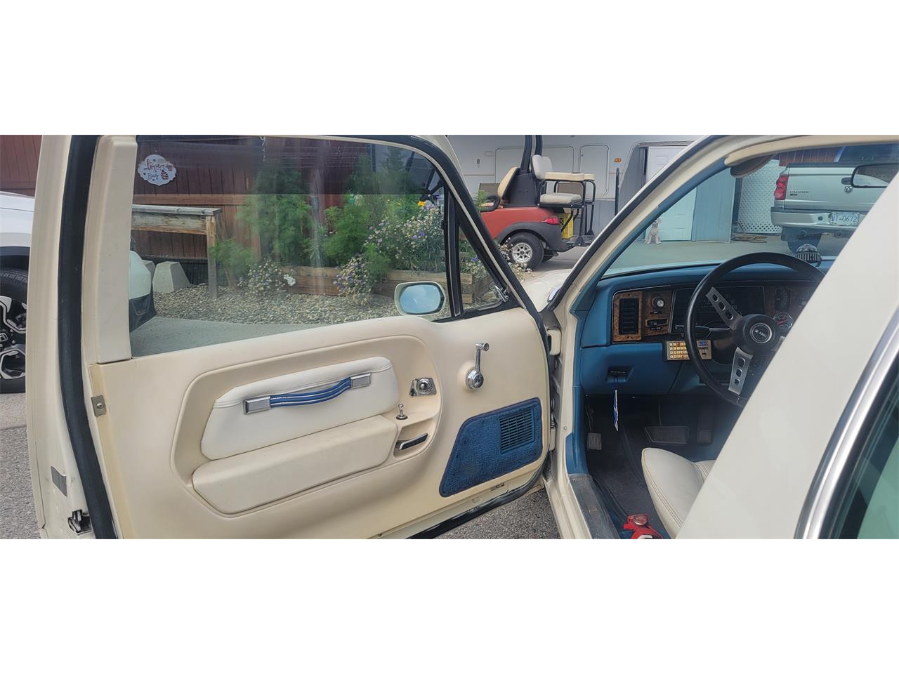 Amc-Pacer-1976-Alpine-White-Royal-Blue-4