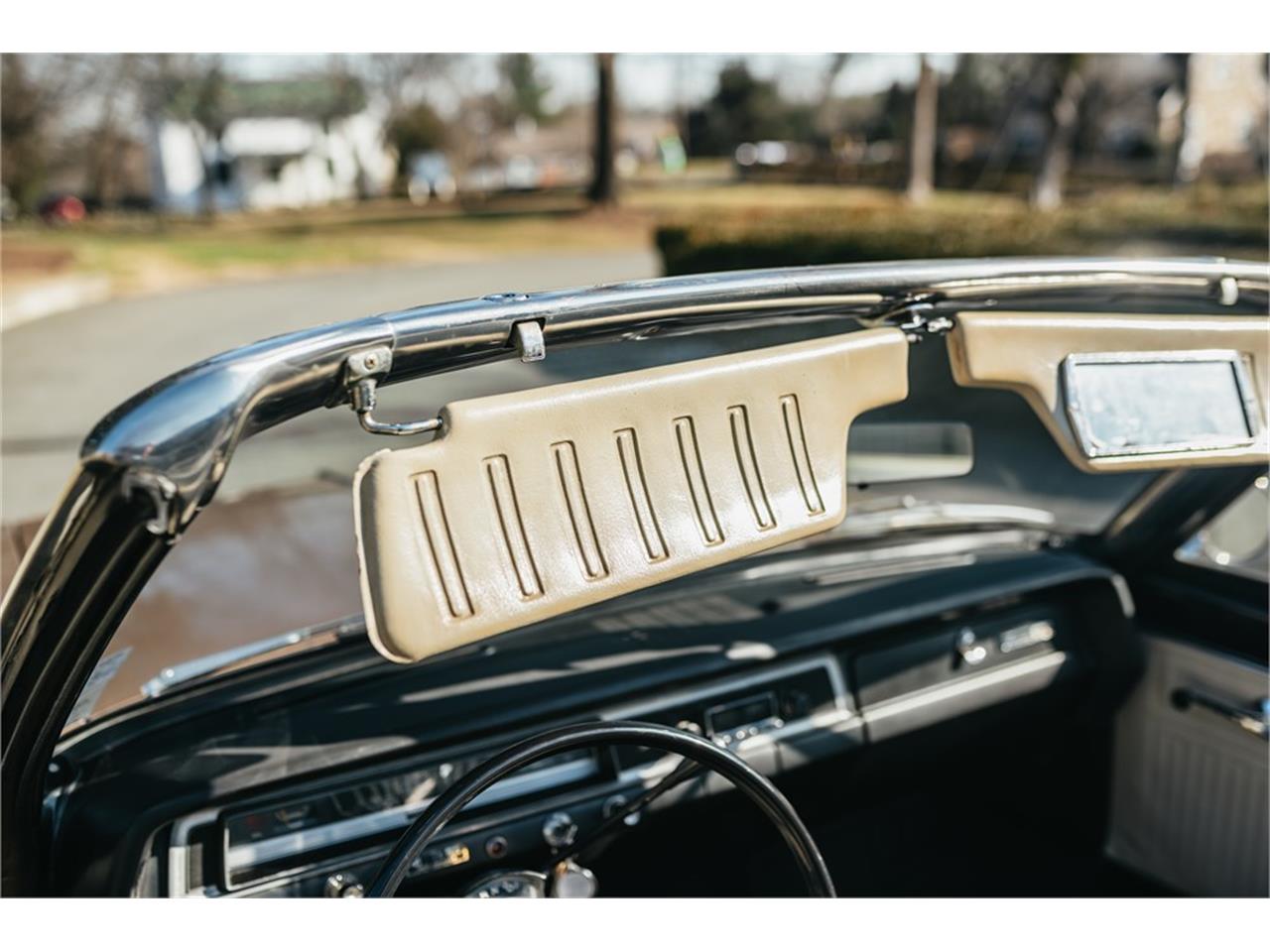 Amc-Rambler-1966-Gold-White-20
