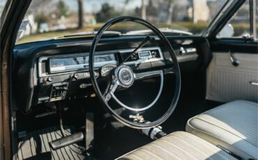 Amc-Rambler-1966-Gold-White-32